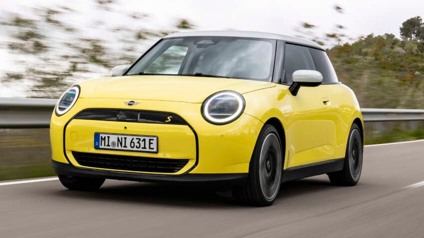 2024 MINI Cooper SE review – new Chinese-built EV MINI Hatch has nearly 2x range, but is it less fun? 1789078