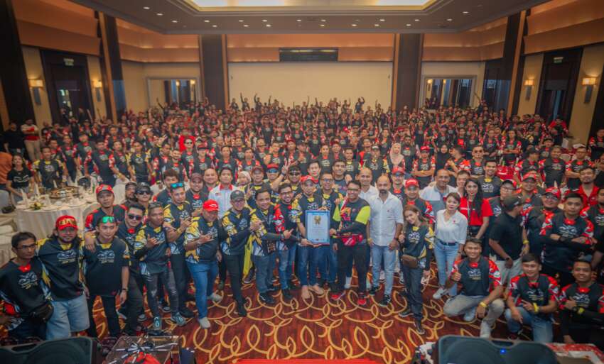 Malaysian Ducati Panigale owners set new record 1783600