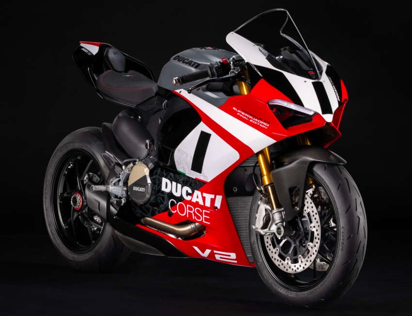 2025 Ducati Panigale V2 Superquadro Final Edition – limited edition of only 555 units worldwide 1789846