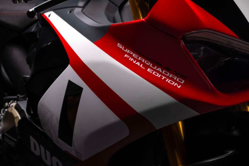 2025 Ducati Panigale V2 Superquadro Final Edition – limited edition of only 555 units worldwide 1789878
