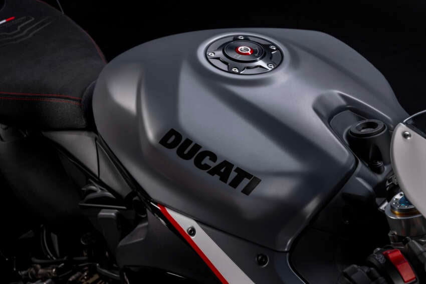 2025 Ducati Panigale V2 Superquadro Final Edition – limited edition of only 555 units worldwide 1789900