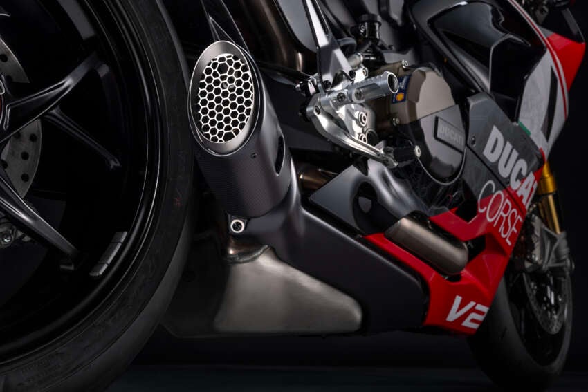 2025 Ducati Panigale V2 Superquadro Final Edition – limited edition of only 555 units worldwide 1789903