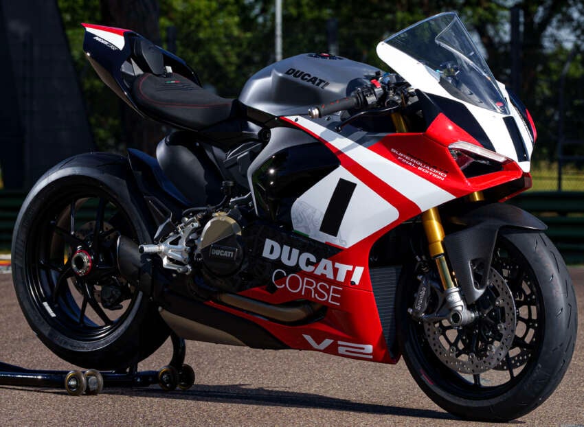 2025 Ducati Panigale V2 Superquadro Final Edition – limited edition of only 555 units worldwide 1789931