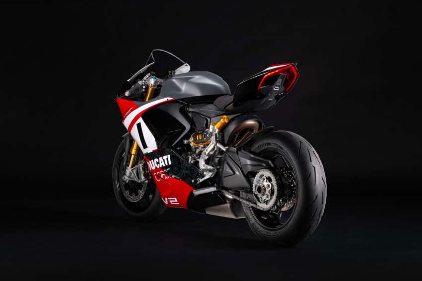 2025 Ducati Panigale V2 Superquadro Final Edition – limited edition of only 555 units worldwide 1789854