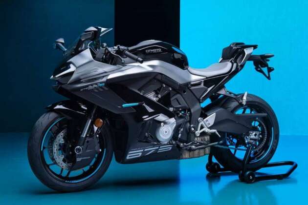 CFMoto 675SR-R ditunjuk awal – model sports dengan enjin tiga silinder, kelengkapan prestasi, kuasa 94 hp?