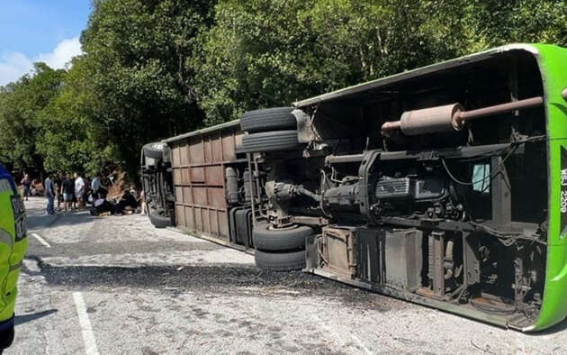 Bus involved in deadly Genting crash that left two dead had expired permit, is over 15 years old – MOT