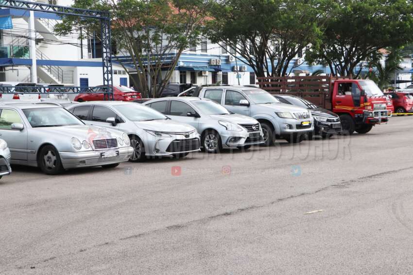 Toyota Hilux, Alphard among vehicles targeted by car theft syndicate in Johor, stolen in just 30 seconds 1796187
