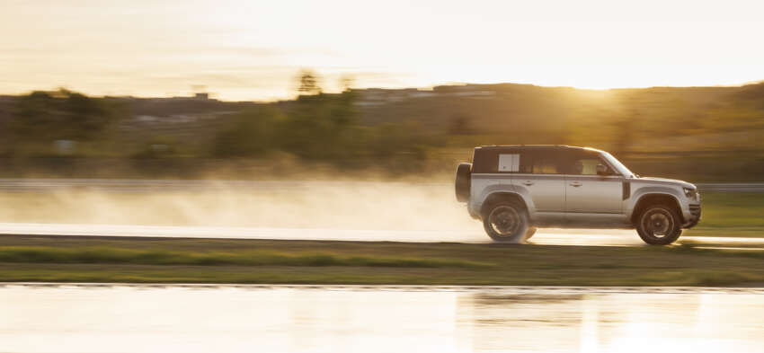 Land Rover Defender Octa debuts –  635 PS/750 Nm 4.4L biturbo V8, 6D suspension; ROI open in Malaysia 1784995