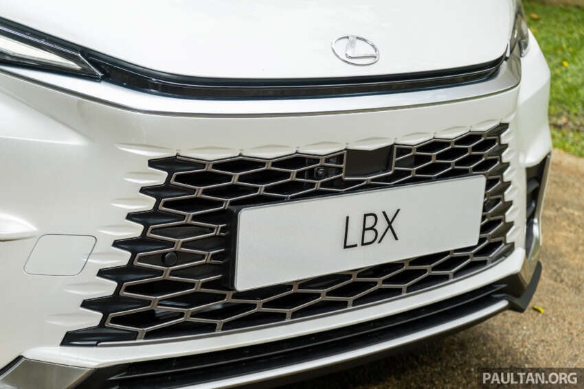 2024 Lexus LBX in Malaysia – Premium and Luxury, 136 PS 1.5L 3-cylinder hybrid, RM239k to RM270k 1794686