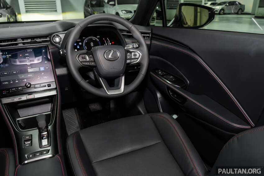 2024 Lexus LBX in Malaysia – Premium and Luxury, 136 PS 1.5L 3-cylinder hybrid, RM239k to RM270k 1794791
