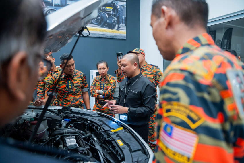 Mercedes-Benz Malaysia provides Bomba with EV emergency response training to improve preparedness 1790678