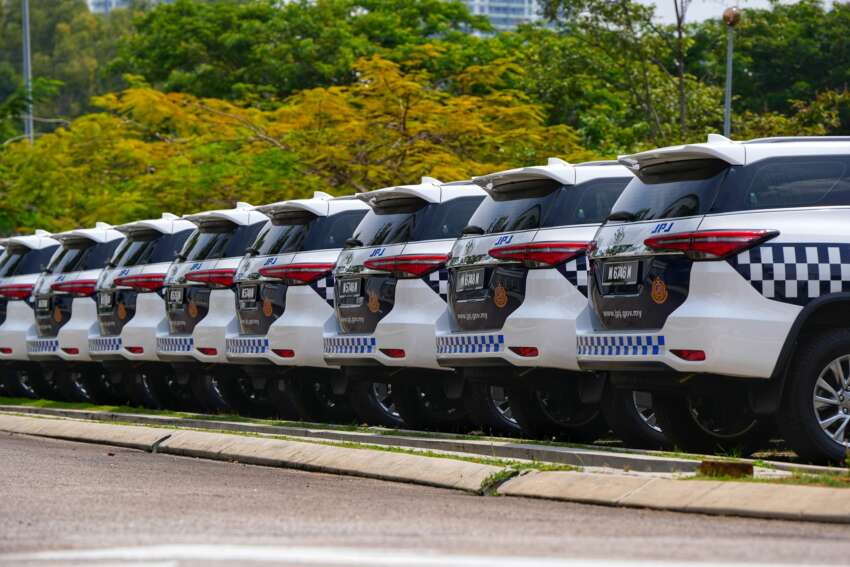 JPJ terima 58 buah kenderaan baharu termasuk sejumlah Toyota Fortuner; belanja RM10.4 juta 1794102