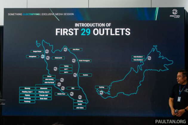 Proton eMas 7 — 29 pengedar, 25 dibuka menjelang pelancaran; termasuk di Kota Kinabalu dan Kuching