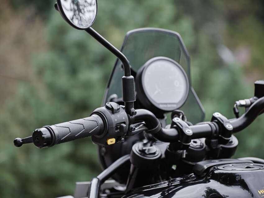 2024 Royal Enfield Himalayan in Malaysia, RM30.6k 1799231