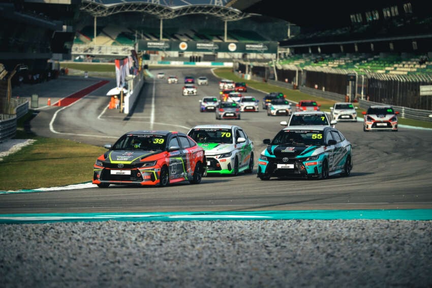 TGR Festival Vios Challenge Musim ke-7, pusingan pertama; pelumba muda terus kuasai perlumbaan! 1802533