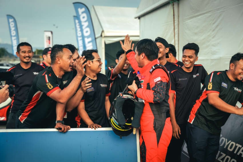 TGR Festival Vios Challenge Musim ke-7, pusingan pertama; pelumba muda terus kuasai perlumbaan! 1802546