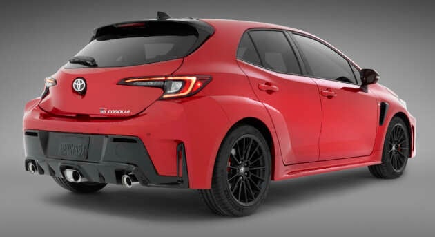 Toyota GR Corolla facelift 2025 didedah – lebih tork, ada pilihan kotak gear 8AT, suspensi ditala semula