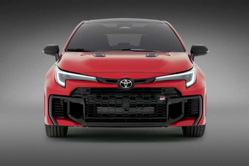 Toyota GR Corolla facelift 2025 didedah – lebih tork, ada pilihan kotak gear 8AT, suspensi ditala semula 1799617