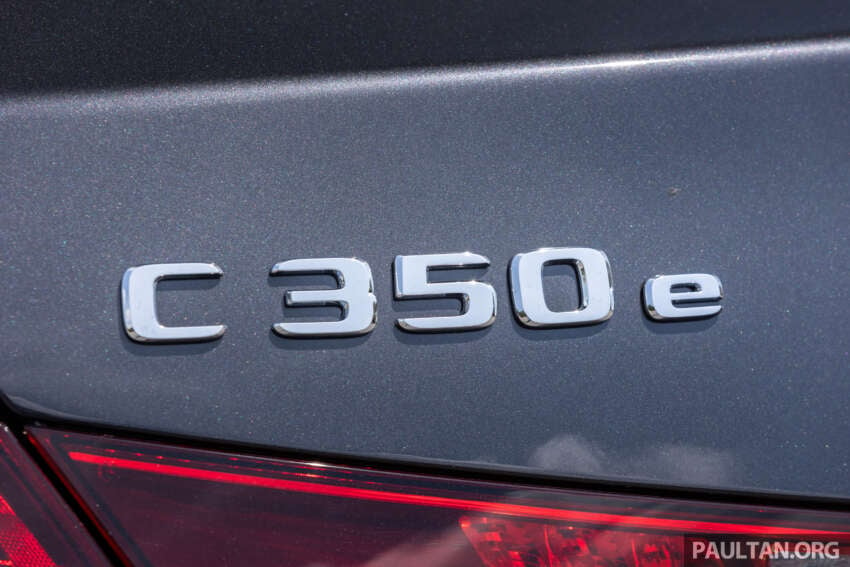 2024 W206 Mercedes-Benz C350e PHEV video review – does the plug-in hybrid bring the best of ICE and EV? 1816829