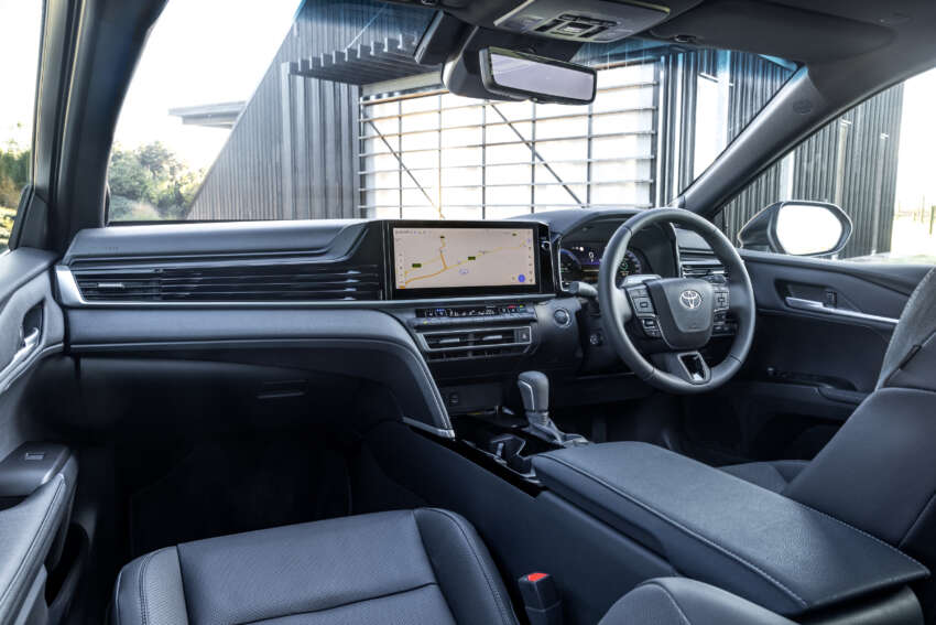 2025 Toyota Camry launched in Australia – D-segment sedan gets 2.5L hybrid, three variants; from RM116k 1819725