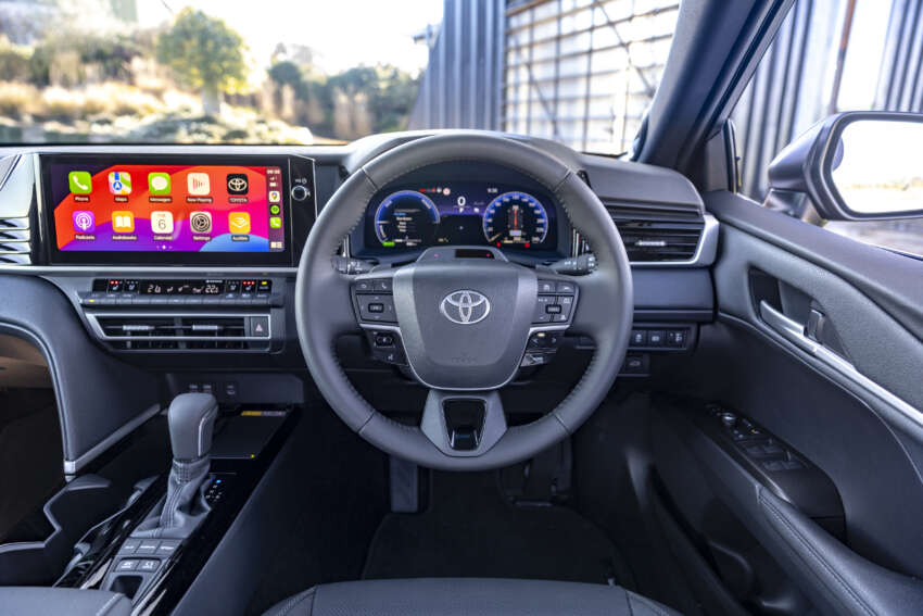 2025 Toyota Camry launched in Australia – D-segment sedan gets 2.5L hybrid, three variants; from RM116k 1819726