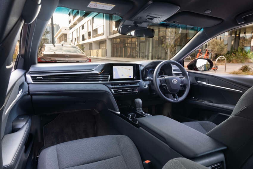 2025 Toyota Camry launched in Australia – D-segment sedan gets 2.5L hybrid, three variants; from RM116k 1819728