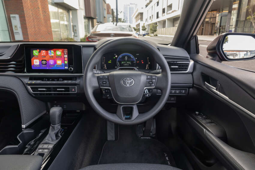 2025 Toyota Camry launched in Australia – D-segment sedan gets 2.5L hybrid, three variants; from RM116k 1819729
