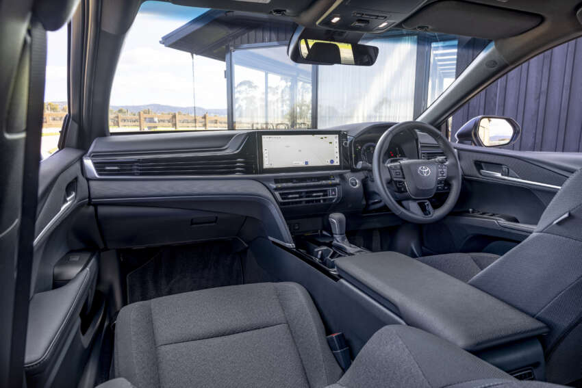 2025 Toyota Camry launched in Australia – D-segment sedan gets 2.5L hybrid, three variants; from RM116k 1819731