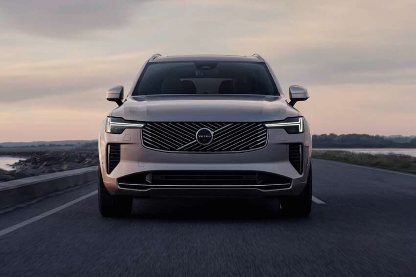 Volvo XC90 facelift 2025 didedahkan – muka lebih segar, T8 PHEV berkuasa 455 PS, jarak EV 70 km 1813385