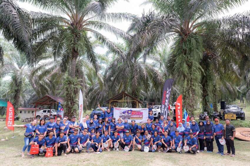Pemilik Isuzu D-Max di seluruh negara berhimpun dan berkonvoi raikan Hari Kemerdekaan yang ke-67 1812299