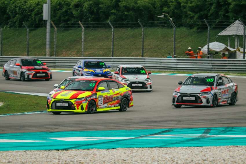 TGR Malaysia Vios Challenge musim ke-7 pusingan-2; pelumba pelapis negara teruskan penguasaan 1825212