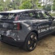 Volvo EX30 EV dengan pelekat samaran kini berdaftar — pelancaran awam di KL Base, 26-29 September