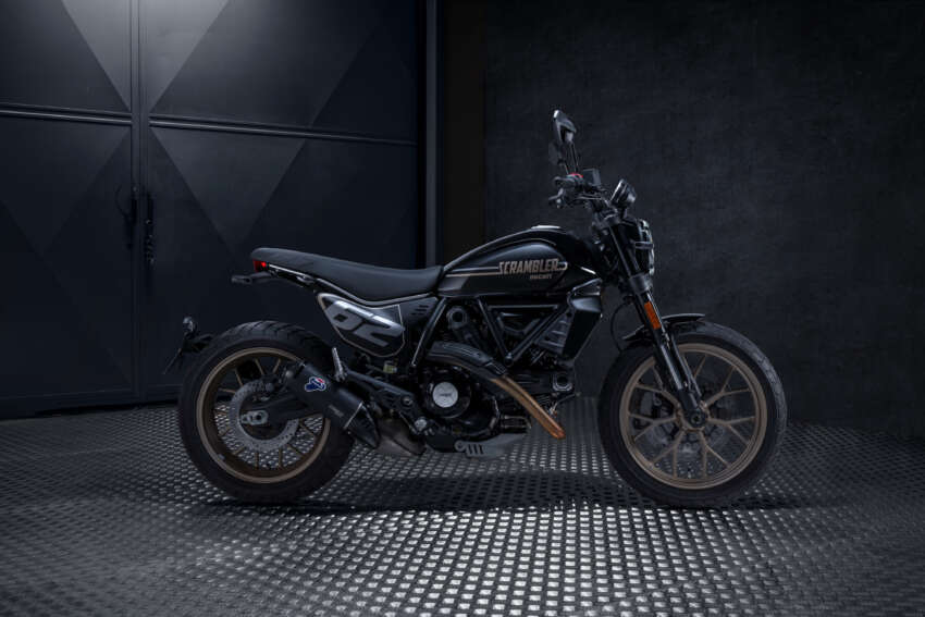 2025 Ducati Scrambler Icon Dark, Full Throttle revealed 1829346