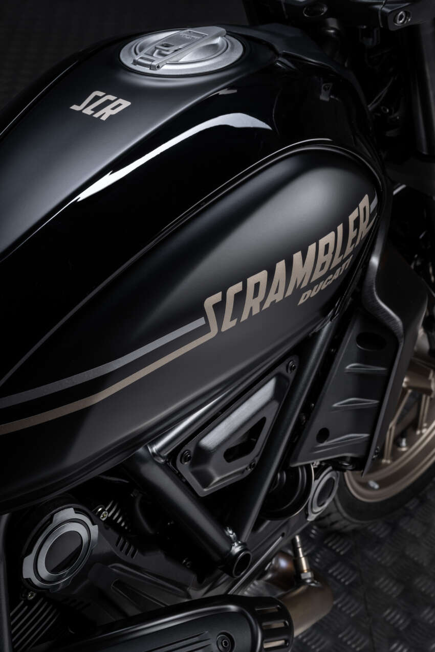 2025 Ducati Scrambler Icon Dark, Full Throttle revealed 1829423