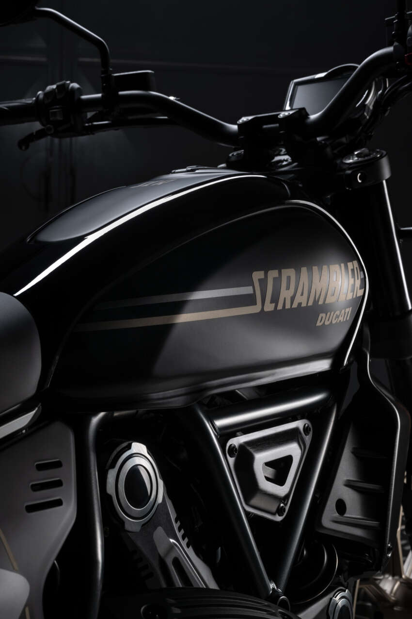 2025 Ducati Scrambler Icon Dark, Full Throttle revealed 1829426