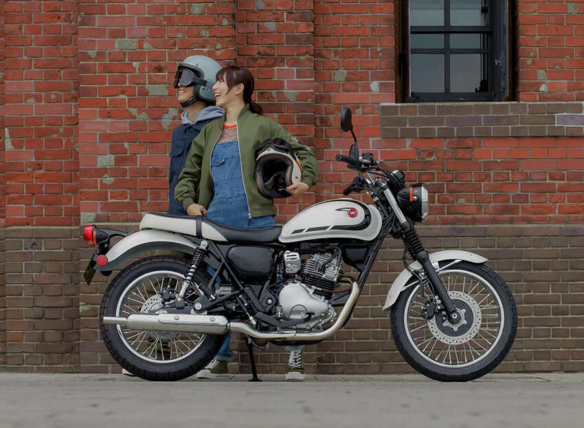 Kawasaki W230 diperkenal – model klasik dengan enjin satu silinder 233 cc, transmisi enam kelajuan 1827344