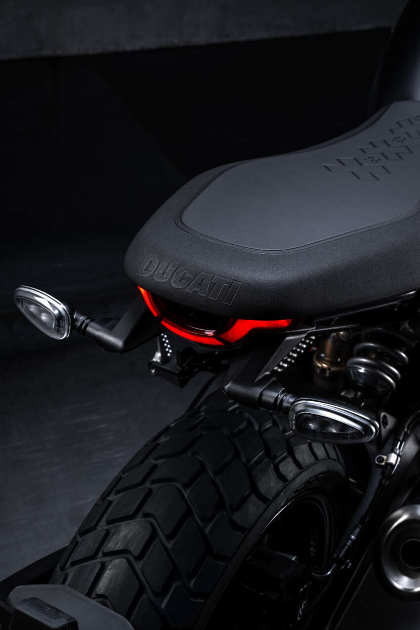 2025 Ducati Scrambler Icon Dark, Full Throttle revealed 1829370