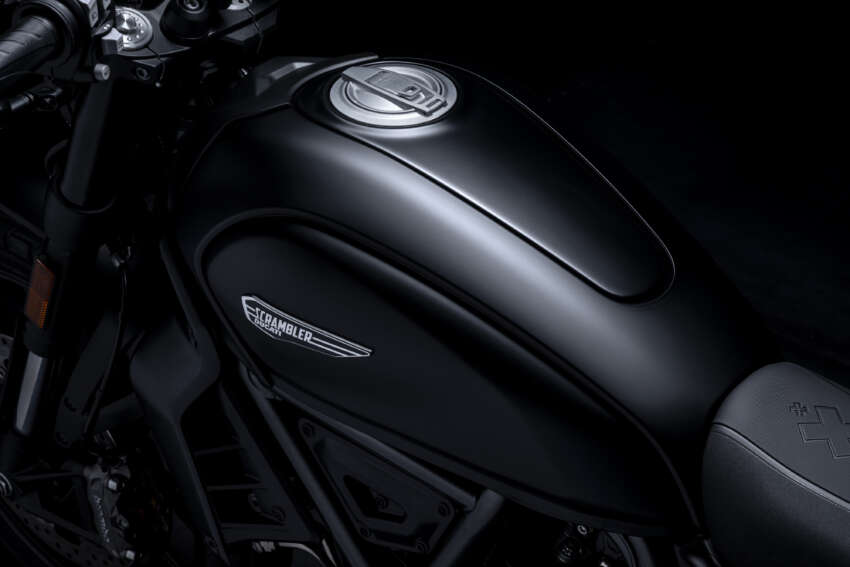 2025 Ducati Scrambler Icon Dark, Full Throttle revealed 1829382