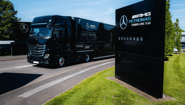 Petronas bantu Pasukan F1 Mercedes jimat 500 tan emisi CO2 untuk musim perlumbaan Eropah 2024