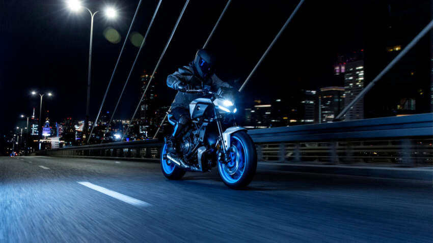Yamaha MT-07 2025 didedah – rupa baru, kini dengan mod tunggangan, TC, fork USD, pilihan gear automatik 1839860