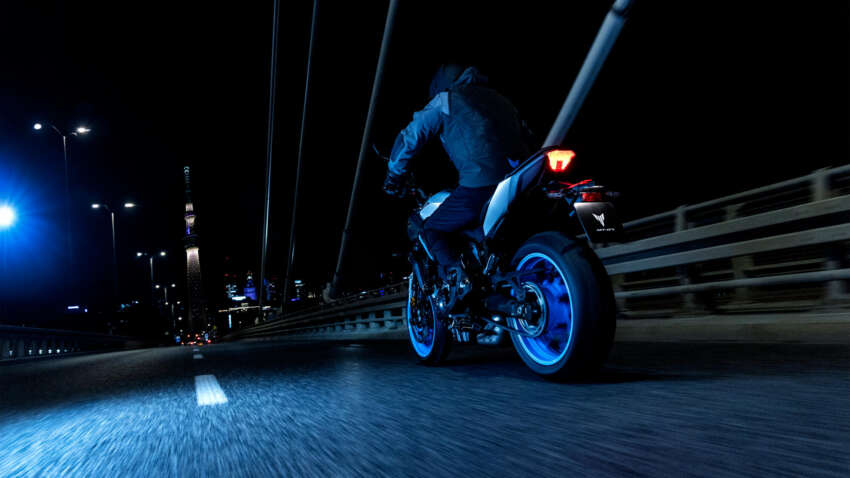Yamaha MT-07 2025 didedah – rupa baru, kini dengan mod tunggangan, TC, fork USD, pilihan gear automatik 1839867