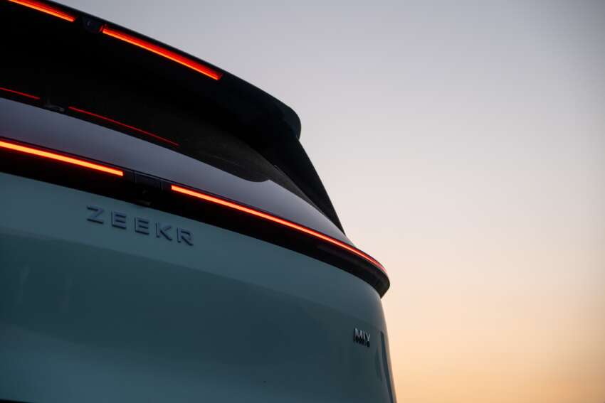 Zeekr Mix dilancarkan di China – MPV EV lima tempat duduk dengan tiga pintu lungsur, jarak gerak 702 km 1838926