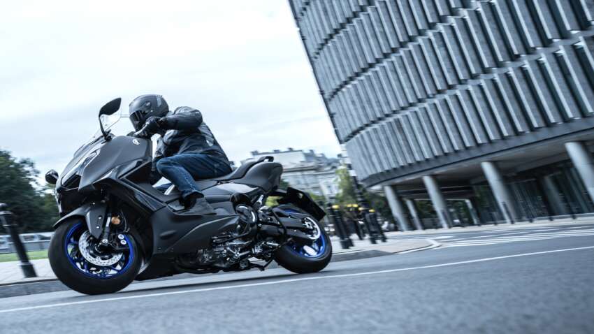 2025 Yamaha TMax Tech Max updated – Euro 5+, cornering ABS, facelift & new headlights for front end 1843684