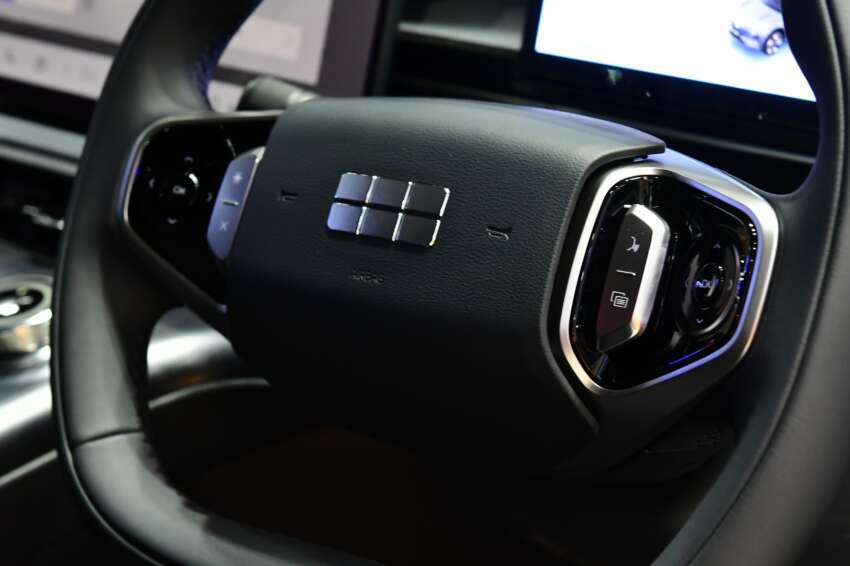 Geely EX5 dilancar di Thailand — kembar Proton eMas 7, varian Pro dan Max, jarak 495 km, dari RM111k 1856220