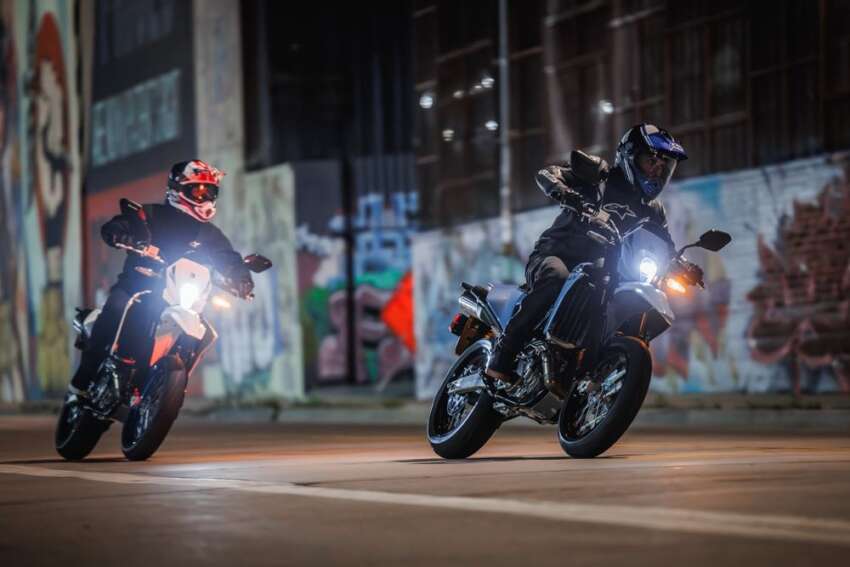 Suzuki DR-Z4S dan DR-Z4SM diperkenal – enjin satu silinder 398 cc, lima kelajuan, TC, ABS boleh tutup 1845734