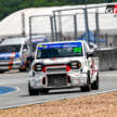 Toyota Hilux Champ race truck in Thailand Super Pickup series – 2.4L diesel, fender flares, rear wing!