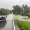 Sebanyak 20 Jalan Persekutuan membabitkan enam jajahan di Kelantan ditutup akibat banjir besar