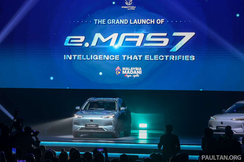 Proton eMas 7 EV 2025 rasmi dilancar – RM110k-RM124k, 218 PS/320 Nm, sehingga 410 km WLTP 1863850