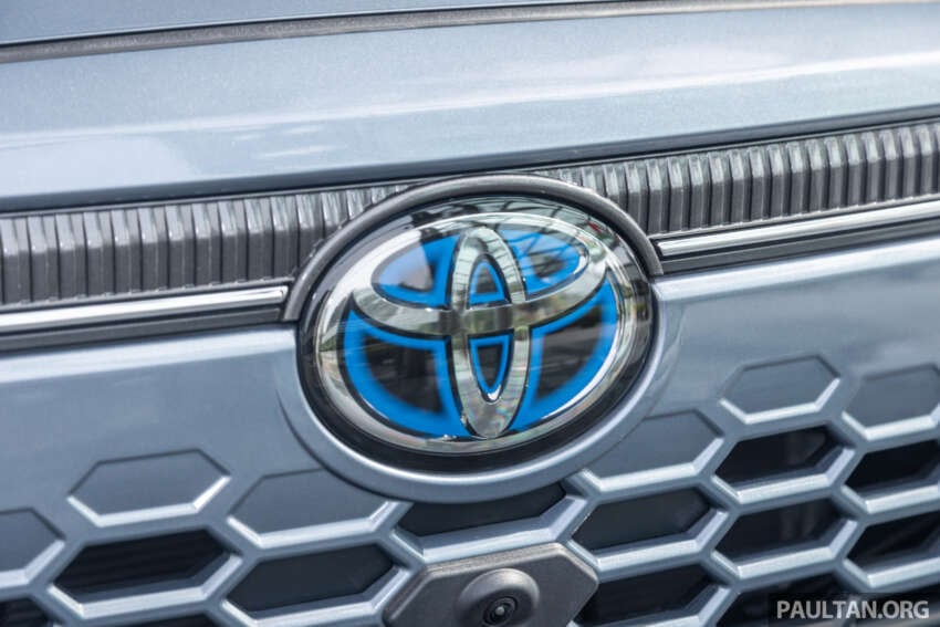 2025 Toyota Corolla Cross facelift in Malaysia gallery – from RM134k; three variants including hybrid GR Sport 1864100