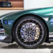 Aston Martin Valour – dua daripada 110 unit yang dikeluarkan berada di Malaysia, V12 5.2 liter, manual